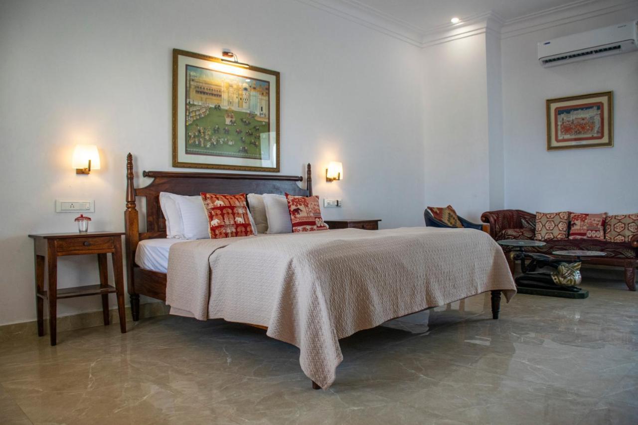 Homestay Titardi Garh- 18th Century Castle